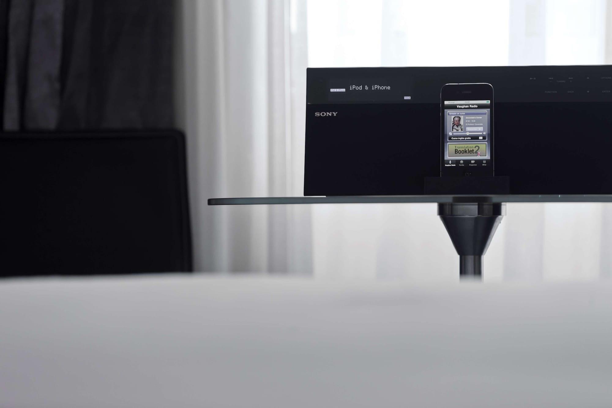 Hotel Lopez De Haro Μπιλμπάο Εξωτερικό φωτογραφία The Apple Remote Dock