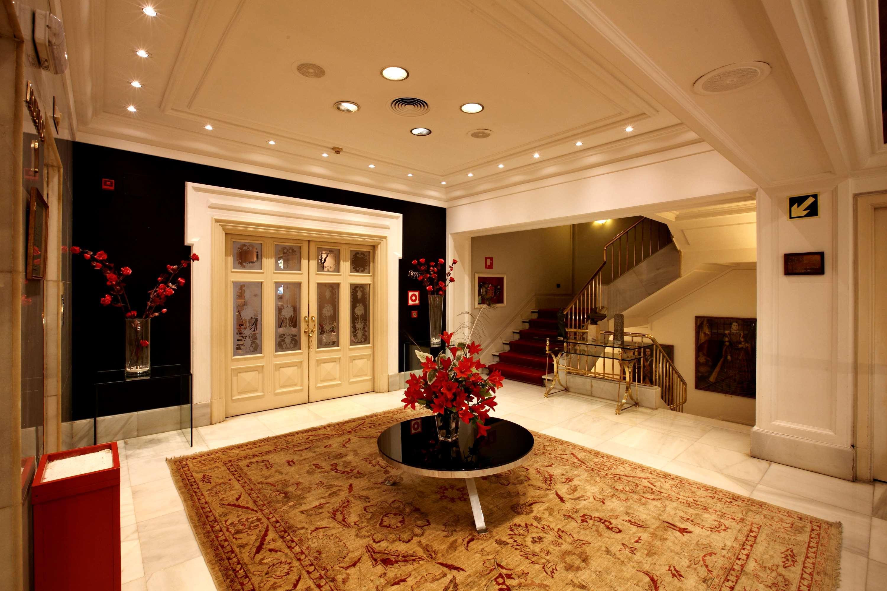 Hotel Lopez De Haro Μπιλμπάο Εξωτερικό φωτογραφία The lobby of the hotel