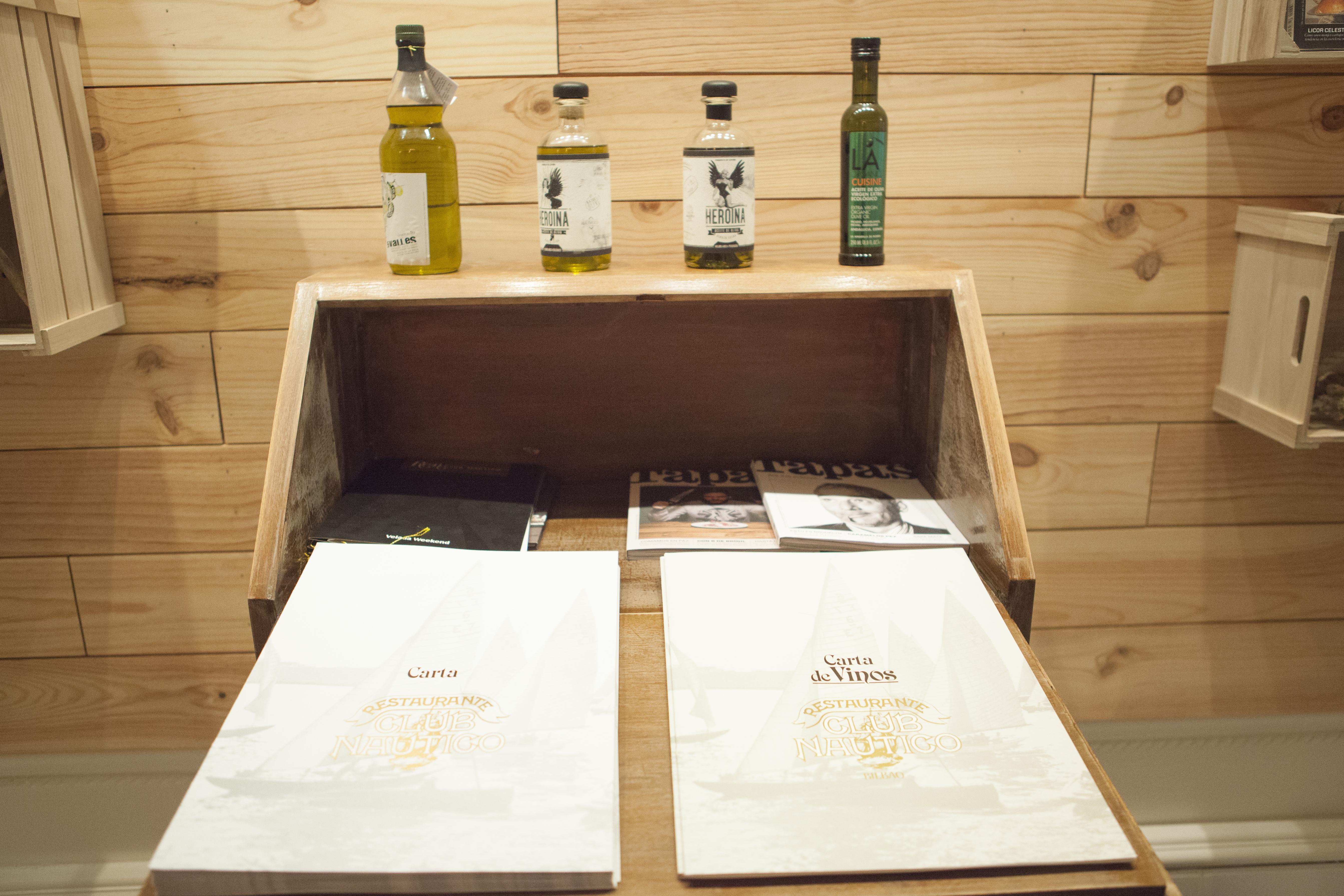 Hotel Lopez De Haro Μπιλμπάο Εξωτερικό φωτογραφία Olive oil tasting
