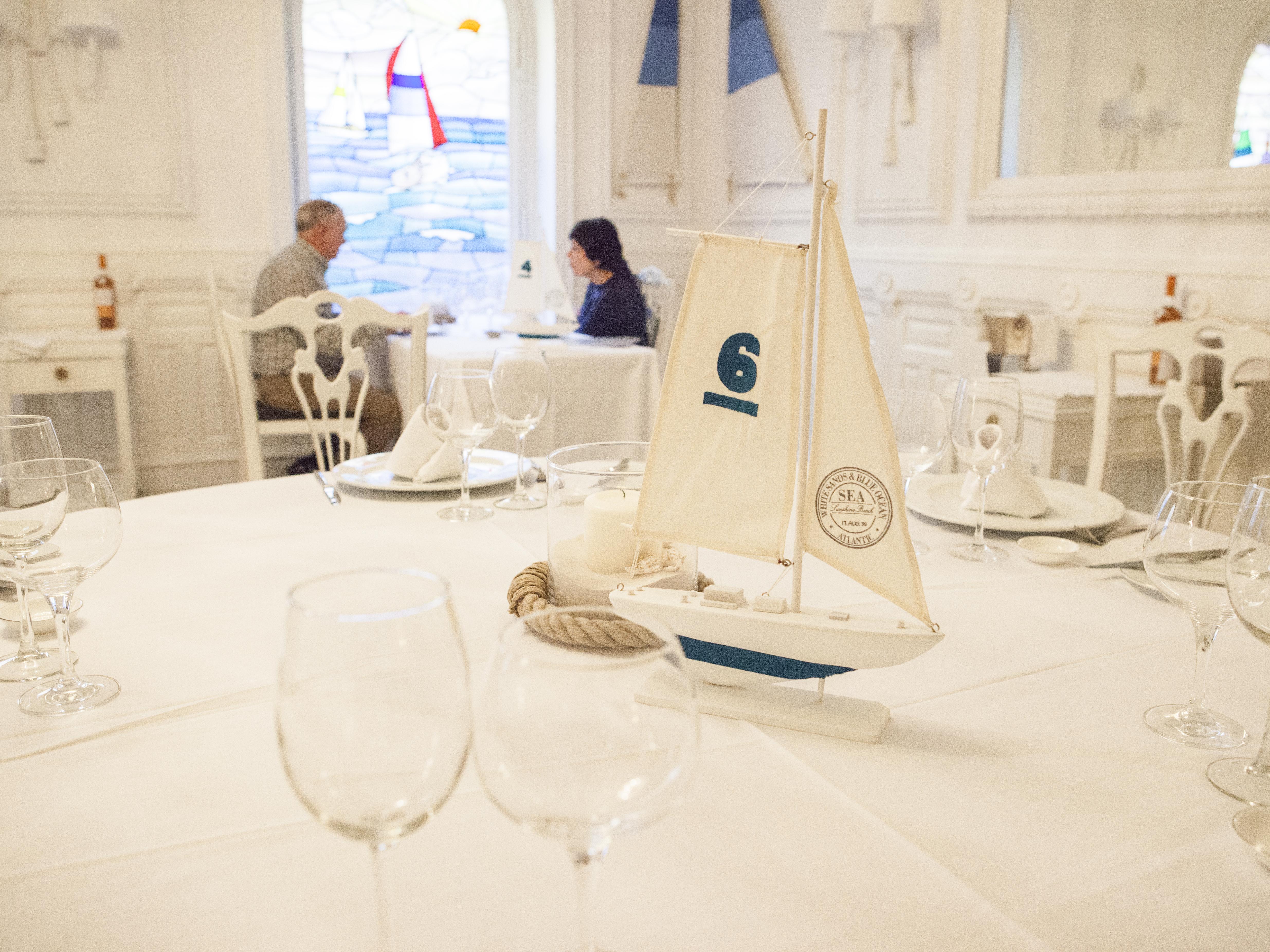 Hotel Lopez De Haro Μπιλμπάο Εξωτερικό φωτογραφία Restaurant